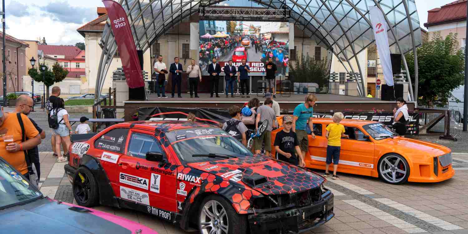 Slovak Car Festival 2026: Brezno sa na štyri dni zmení na centrum automobilového sveta