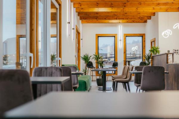 Restauracia Pohanske Galeria 014