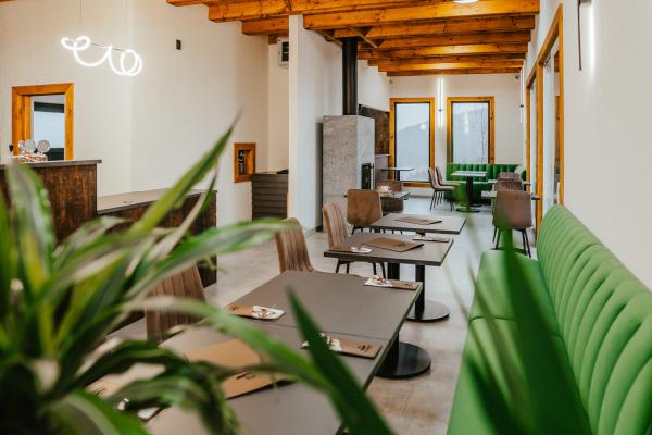 Restauracia Pohanske Galeria 019