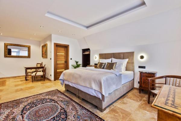 Brezno Central Apartments 4
